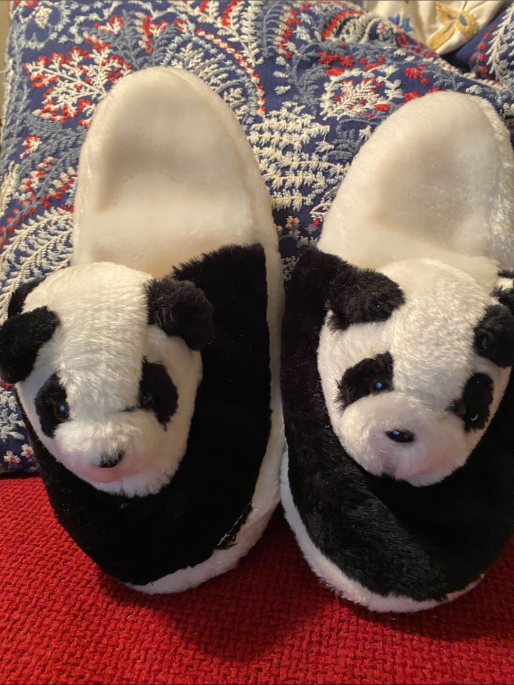 NWOT Plush Panda Slippers - Black & White Cozy Panda Slippers